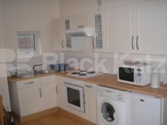 			2 Bedroom, 1 bath, 1 reception Flat			 Carleton Road, TUFNELL PARK N7